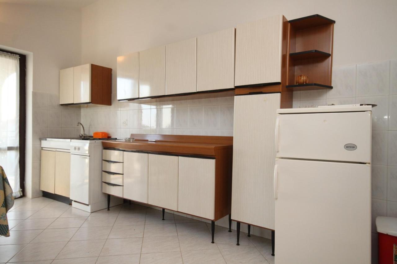 Apartments With A Parking Space Umag - 7094 Экстерьер фото
